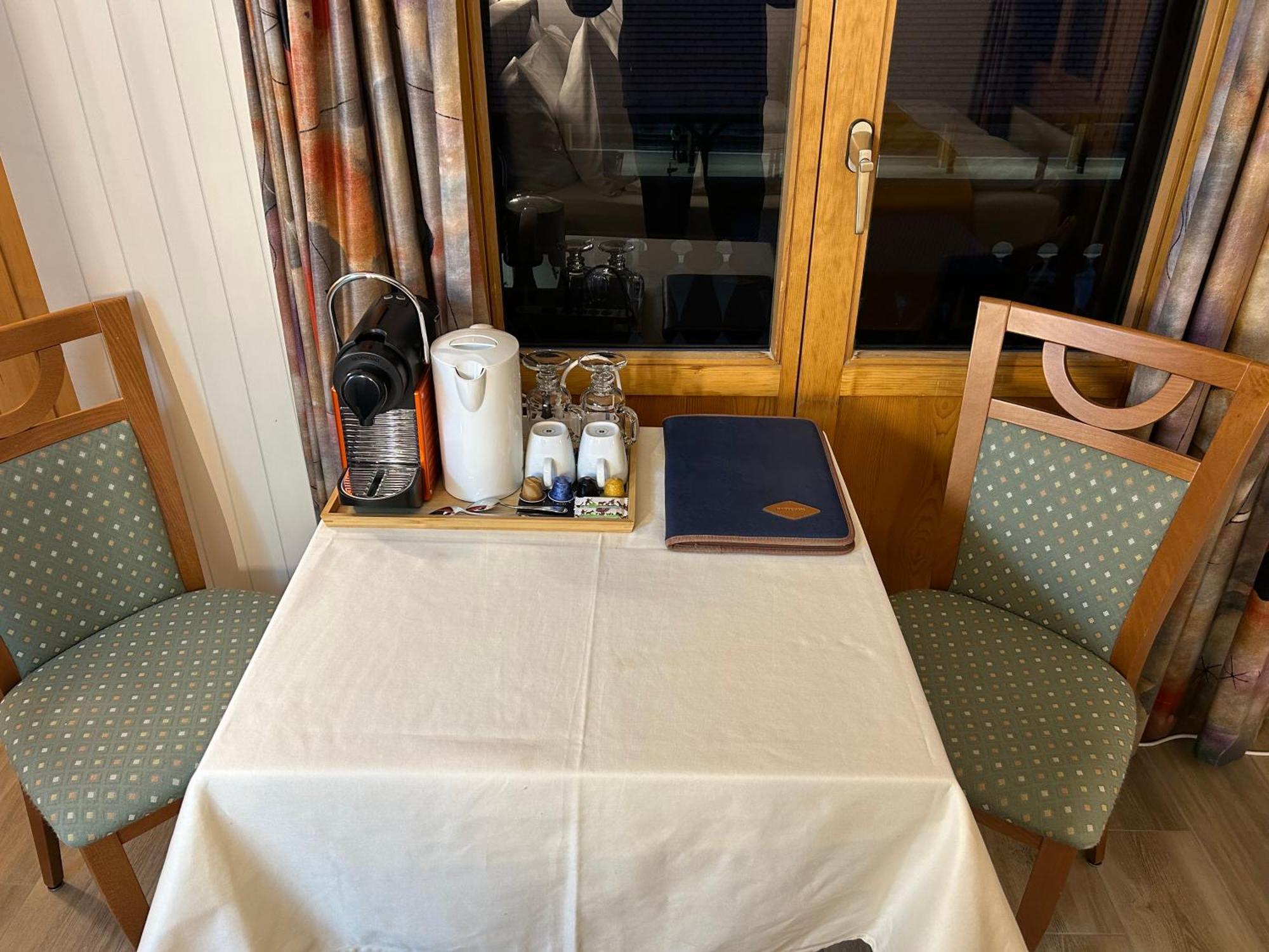 Post Hotel Vista Zweisimmen Ngoại thất bức ảnh